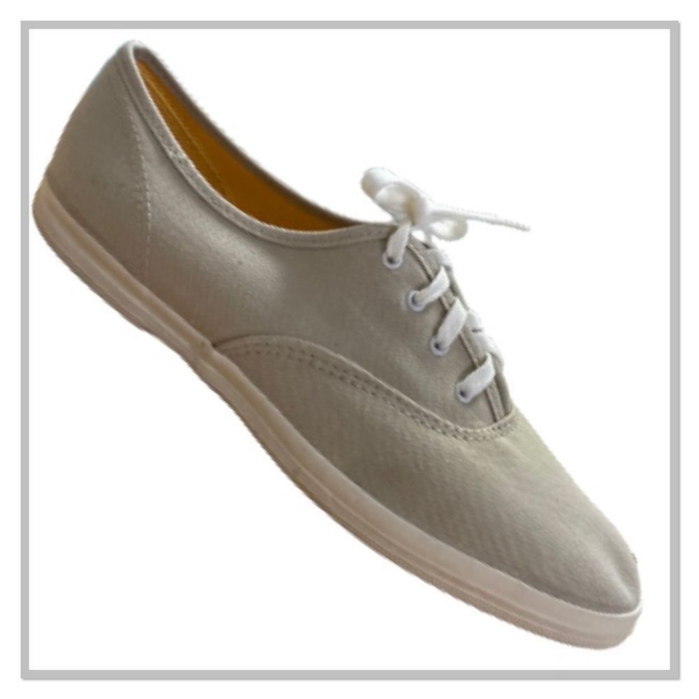 Vintage 1960’s Skips Size 9M Canvas Shoes